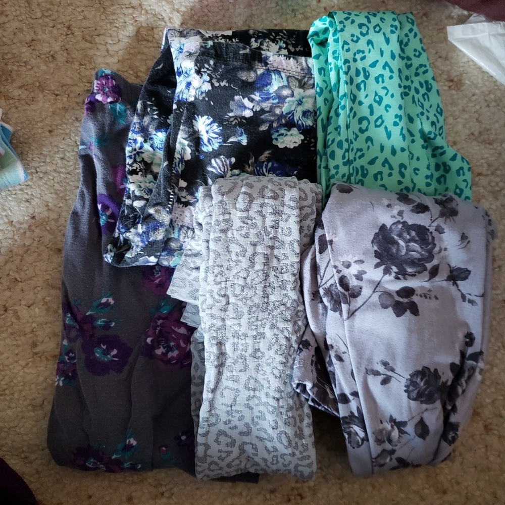 5 pairs of leggings